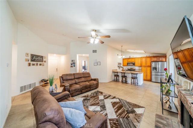 14564 Lilac Road, Adelanto, CA 92301