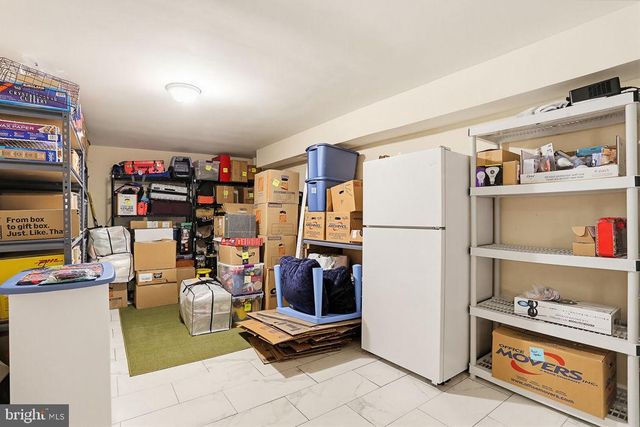 8 BOULDERCREST CT, Rockville, MD 20850