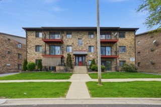 11810 S Komensky Avenue 102, Alsip, IL 60803