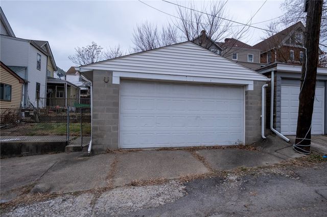 108 Margaret St, Mckees Rocks, PA 15136