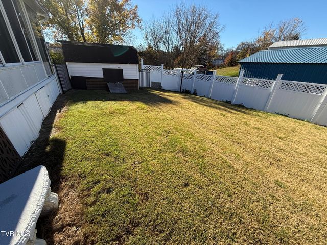 116 Magnolia Avenue, Bulls Gap, TN 37711