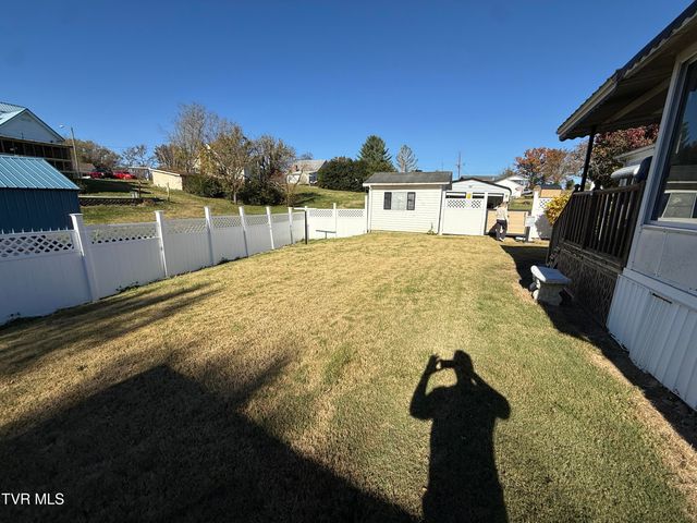 116 Magnolia Avenue, Bulls Gap, TN 37711