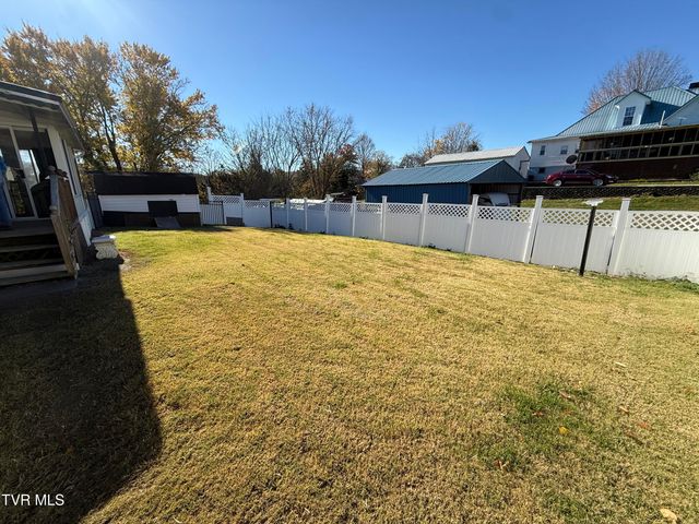 116 Magnolia Avenue, Bulls Gap, TN 37711