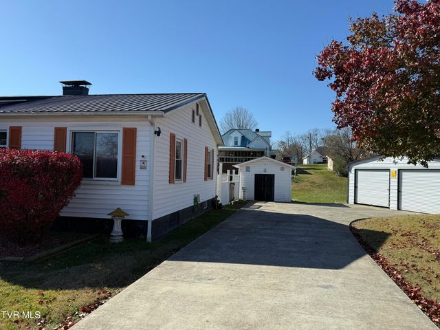 116 Magnolia Avenue, Bulls Gap, TN 37711