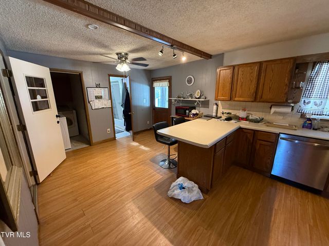 116 Magnolia Avenue, Bulls Gap, TN 37711