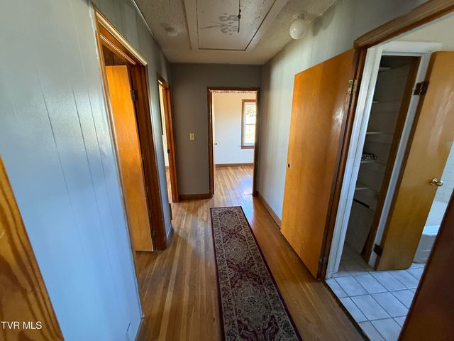 116 Magnolia Avenue, Bulls Gap, TN 37711