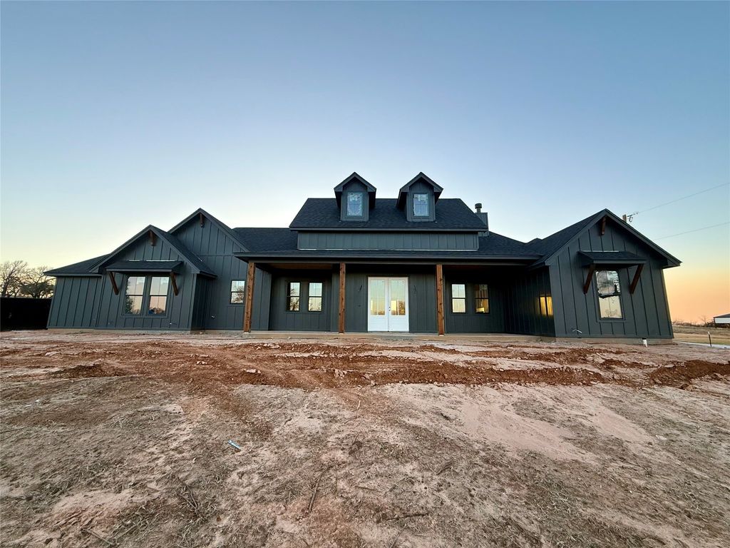 1365 Old Decatur Road, Decatur, TX 76234