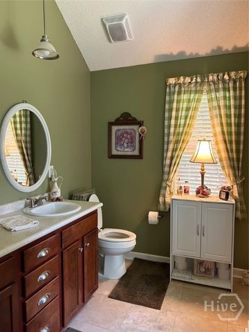 511 Cobblestone Circle, Bloomingdale, GA 31302