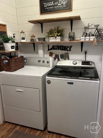 511 Cobblestone Circle, Bloomingdale, GA 31302