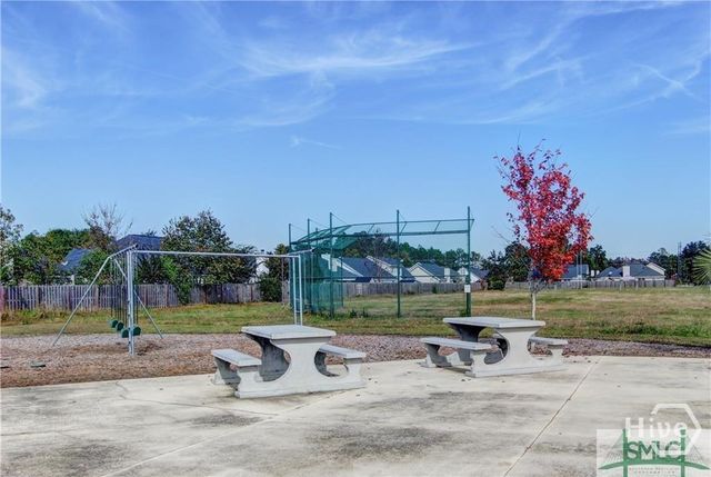 511 Cobblestone Circle, Bloomingdale, GA 31302