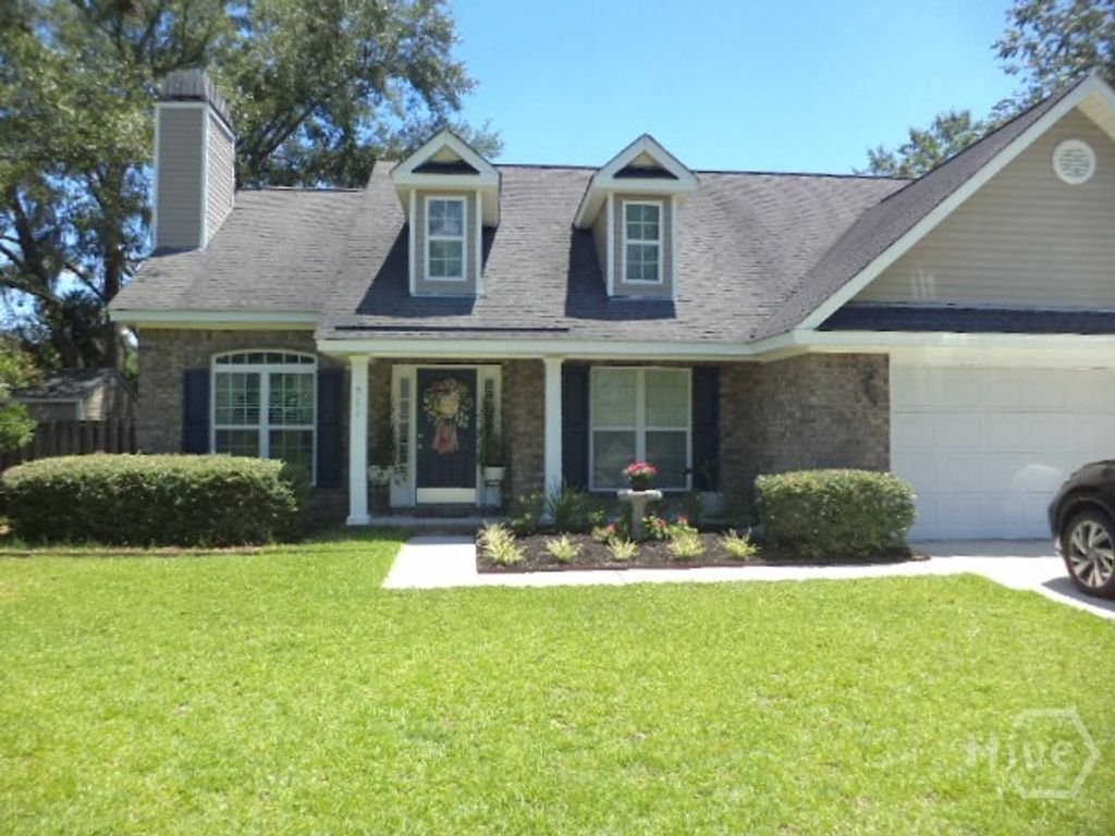 511 Cobblestone Circle, Bloomingdale, GA 31302