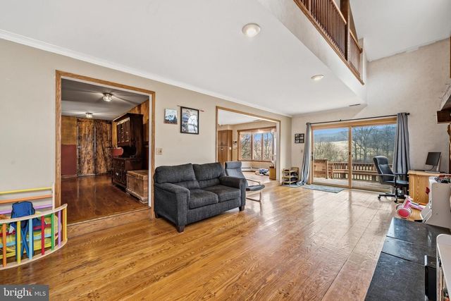 8849 KISTLER VALLEY RD, Kempton, PA 19529