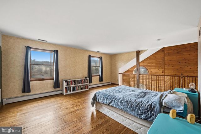 8849 KISTLER VALLEY RD, Kempton, PA 19529