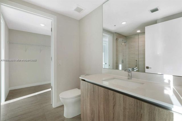 3900 Biscayne Blvd N-905, Miami, FL 33137