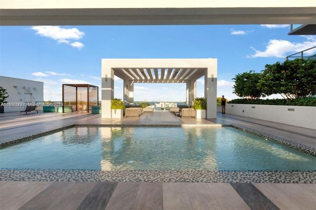 3900 Biscayne Blvd N-905, Miami, FL 33137