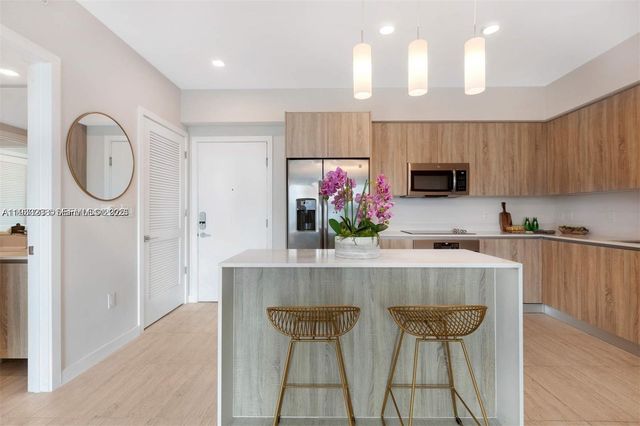 3900 Biscayne Blvd N-905, Miami, FL 33137