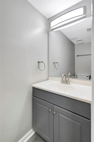 709 RUSSELL LANE C221, Brandon, FL 33510