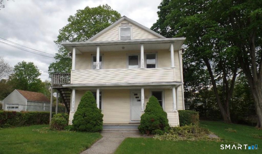 23 Golden Hill Street, Naugatuck, CT 06770