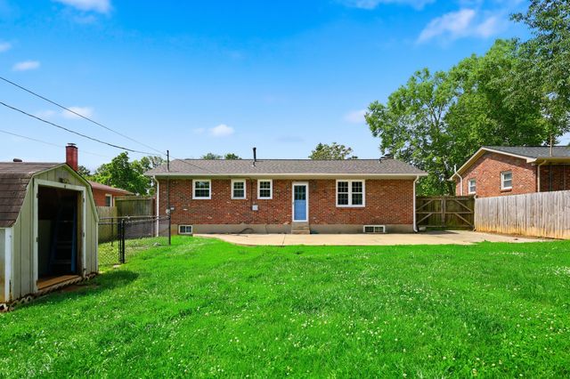 423 Plymouth Drive, Lexington, KY 40503
