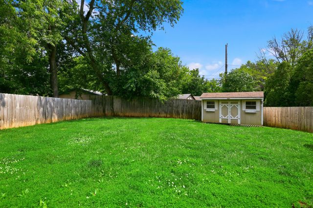 423 Plymouth Drive, Lexington, KY 40503
