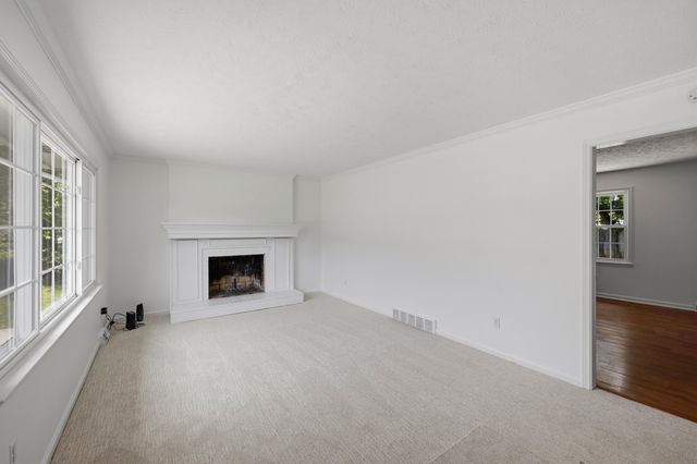 423 Plymouth Drive, Lexington, KY 40503