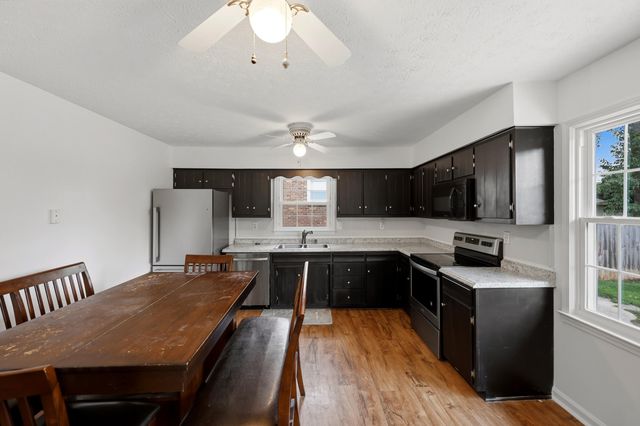 423 Plymouth Drive, Lexington, KY 40503