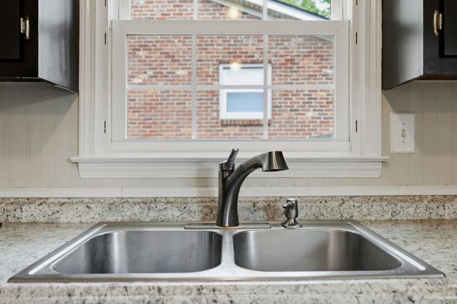 423 Plymouth Drive, Lexington, KY 40503