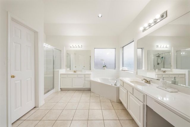 9211 Memorial Hills Drive, Spring, TX 77379