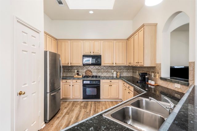 9211 Memorial Hills Drive, Spring, TX 77379