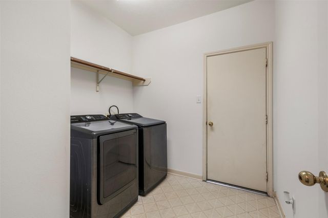 9211 Memorial Hills Drive, Spring, TX 77379