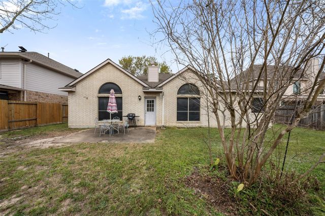 9211 Memorial Hills Drive, Spring, TX 77379