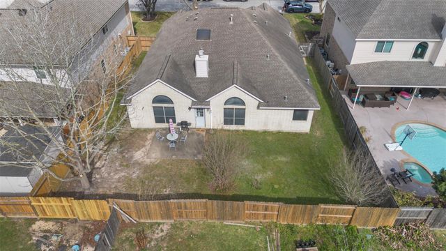 9211 Memorial Hills Drive, Spring, TX 77379