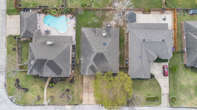 9211 Memorial Hills Drive, Spring, TX 77379