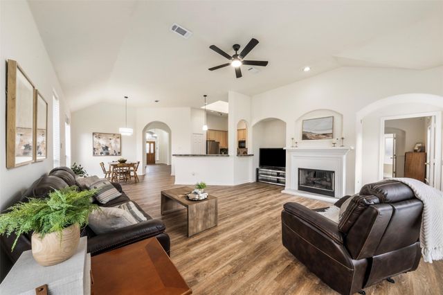 9211 Memorial Hills Drive, Spring, TX 77379