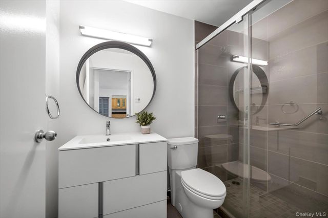 2 Bay Club Drive 2B, Bayside, NY 11360