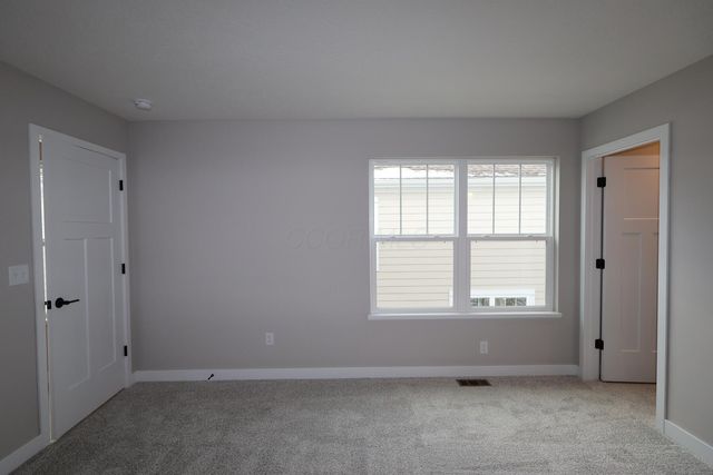 6928 Barksdale Drive, Dublin, OH 43016