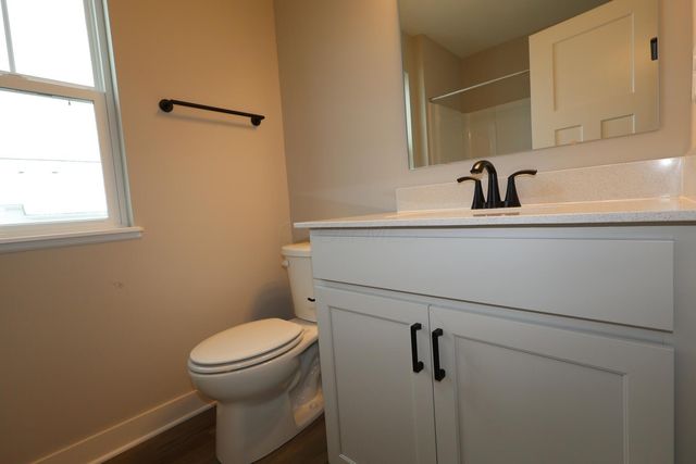 6928 Barksdale Drive, Dublin, OH 43016