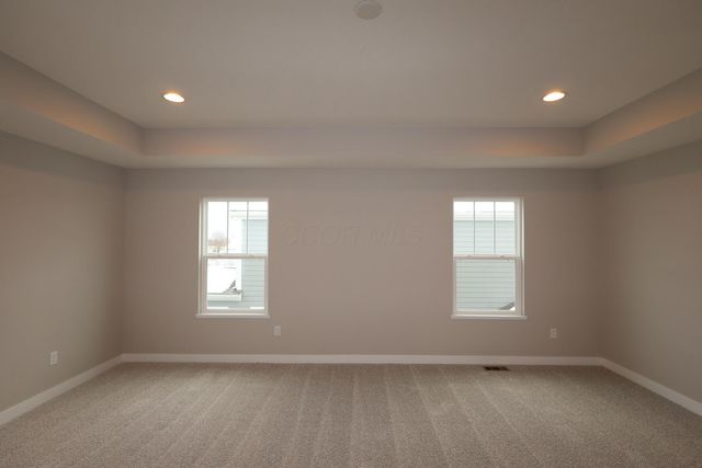 6928 Barksdale Drive, Dublin, OH 43016