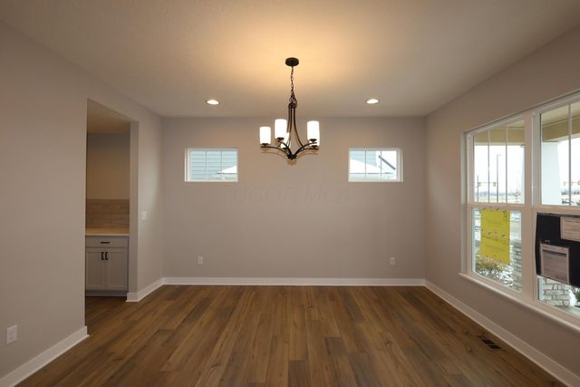 6928 Barksdale Drive, Dublin, OH 43016