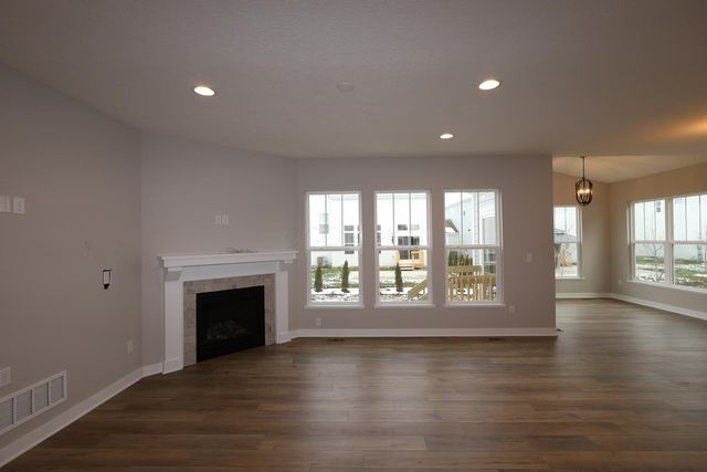 6928 Barksdale Drive, Dublin, OH 43016