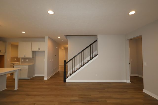 6928 Barksdale Drive, Dublin, OH 43016