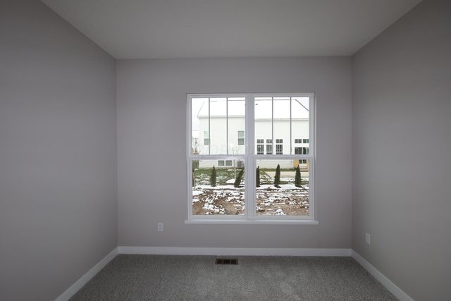 6928 Barksdale Drive, Dublin, OH 43016