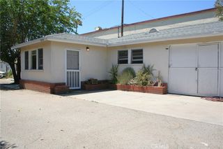19154 BEACH Boulevard B, Huntington Beach, CA 92648