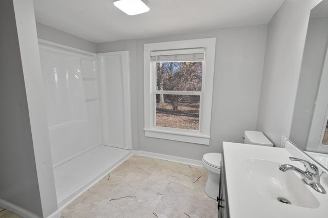 420 E Monroe St, Tullahoma, TN 37388
