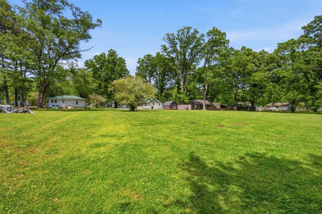 420 E Monroe St, Tullahoma, TN 37388