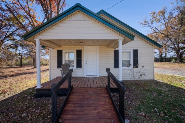 420 E Monroe St, Tullahoma, TN 37388
