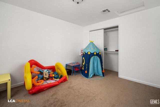 702 Lilac Street, Bakersfield, CA 93308