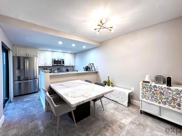 1008 10th Way, West Palm Beach, FL 33407