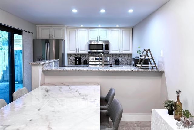 1008 10th Way, West Palm Beach, FL 33407