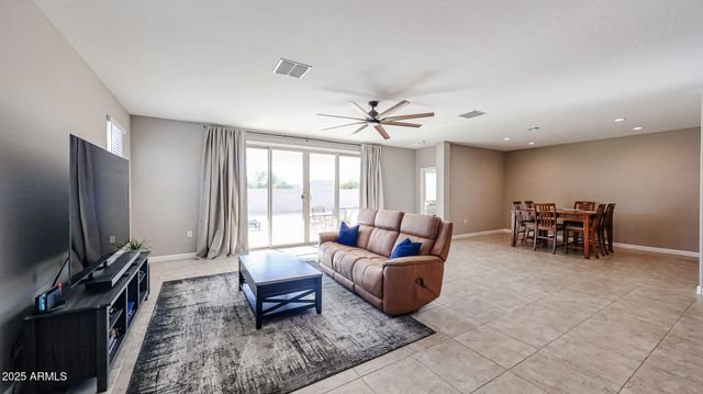 30787 W EARLL Drive, Buckeye, AZ 85396